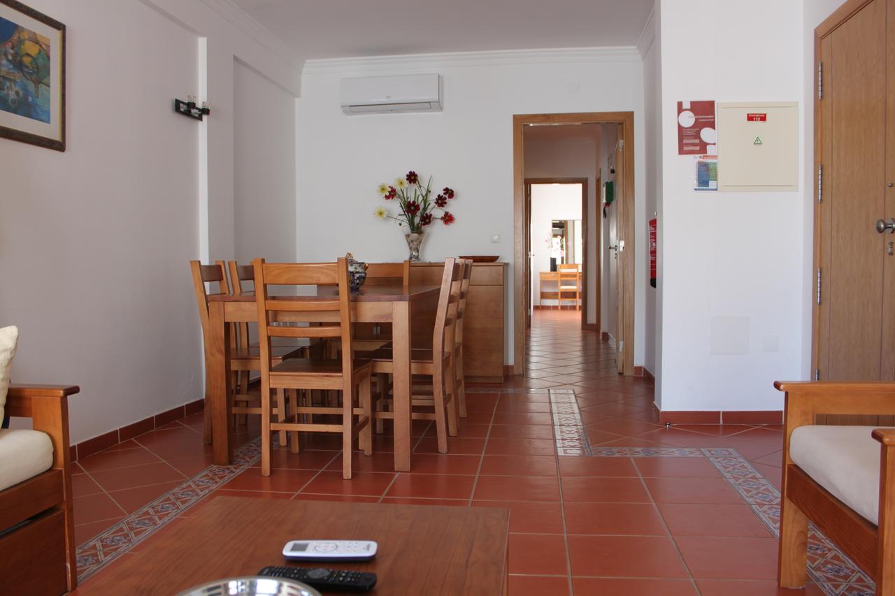 Apartamentos Colina Do Mar Downtown Albufeira Luaran gambar
