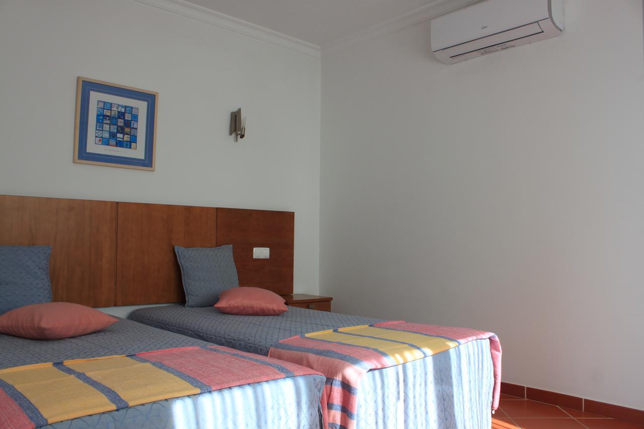 Apartamentos Colina Do Mar Downtown Albufeira Luaran gambar